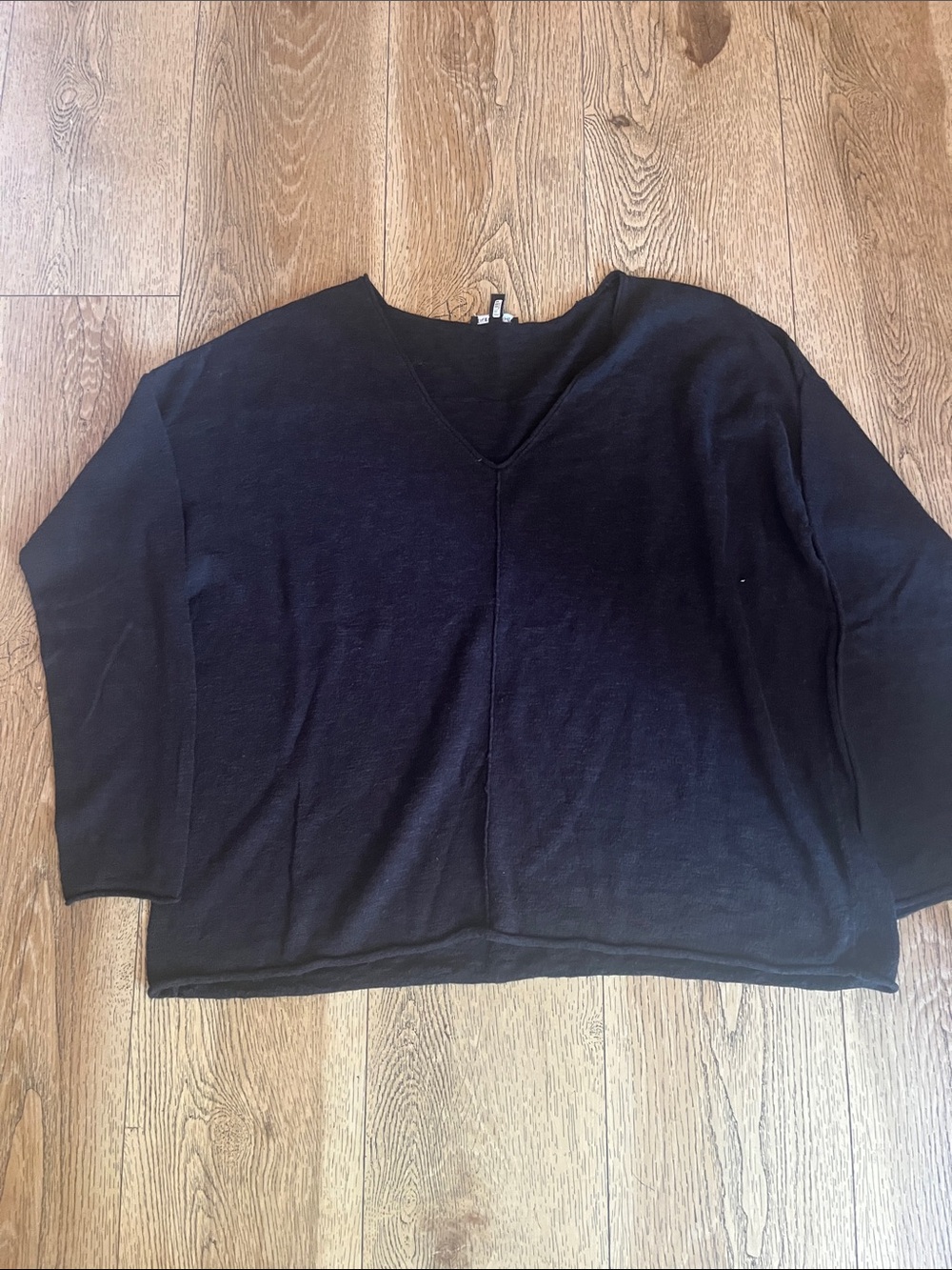 Eileen Fisher Black V-Neck Lightweight Knit Top